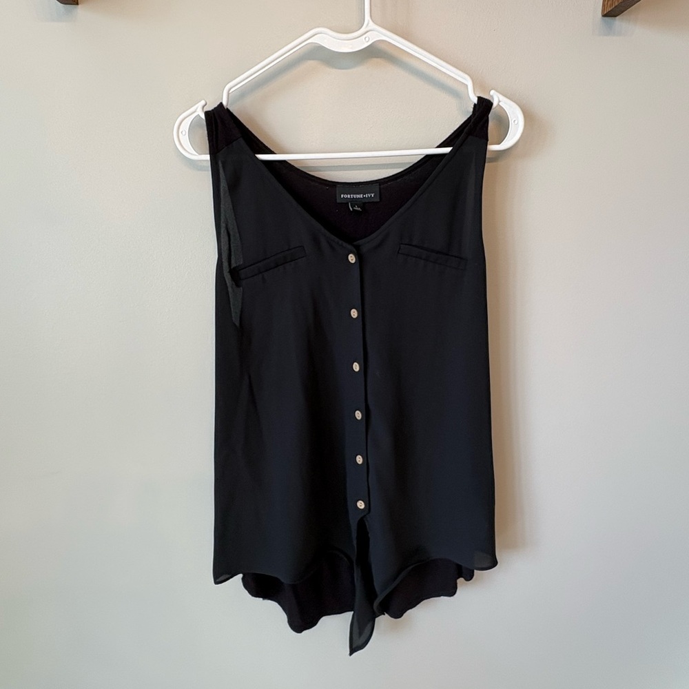 Elegant Black Sleeveless Blouse